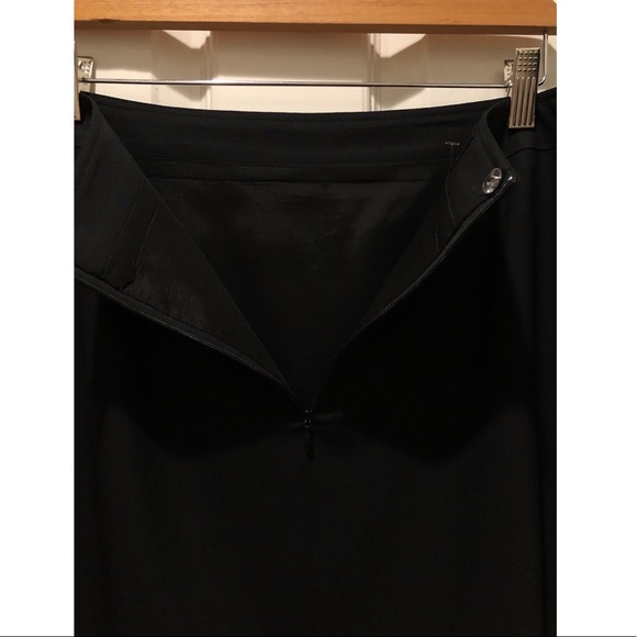 NWOT ESCADA for Saks Fifth Avenue Black Pencil Skirt w/ 2 Side Slits, Sz EUR 42 - Picture 16 of 16